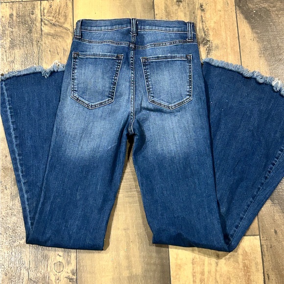 ❌❌Sneak Peek flare 7/28❌❌SALE - Picture 2 of 5